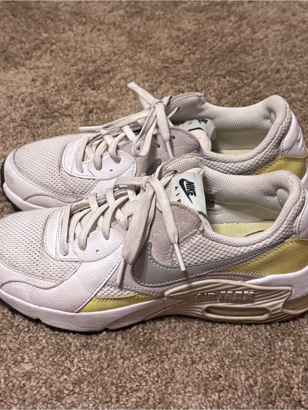 Nike Air Max Excee Sneakers Womens 8 White Green Athletic Running Lace Up Logo